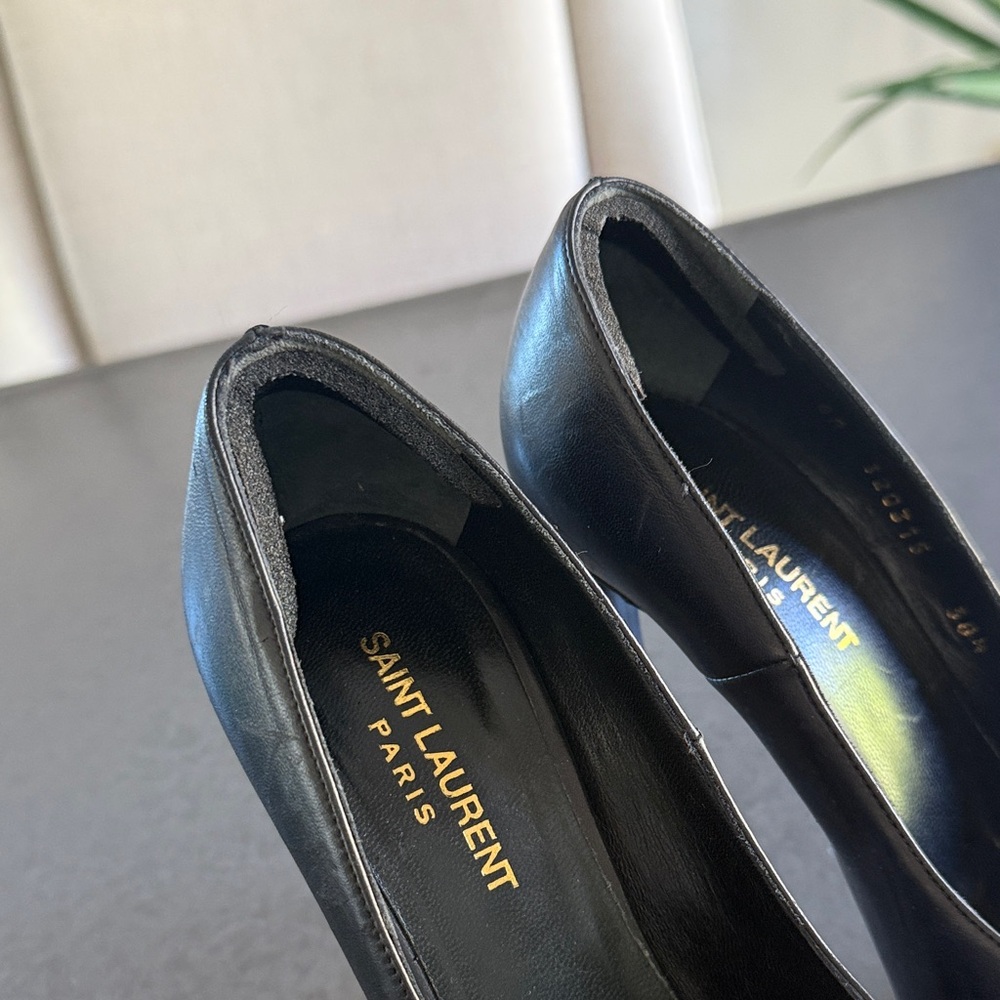 💯 AUTHENTIC Saint Laurent Black Platform Heels with Gold Trim Black Size 38.5 - Picture 5 of 12